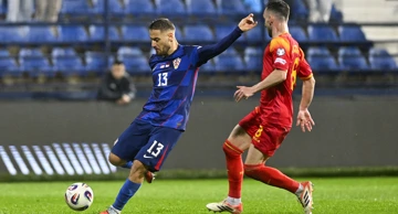 Nikola Vlašić zabija Crnoj Gori