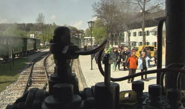 Parna lokomotiva jezera Chiem