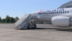  Airbus A220 sletio u Zagreb, Foto: HTV/HRT