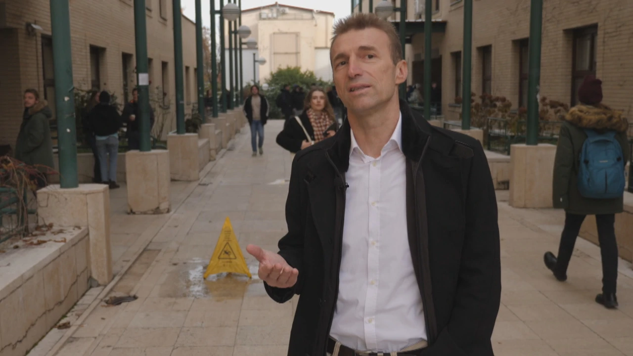 Matko Glunčić, profesor na Prirodoslovno-matematičkom fakultetu u Zagrebu