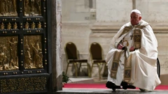 Papa Franjo otvorio Sveta vrata