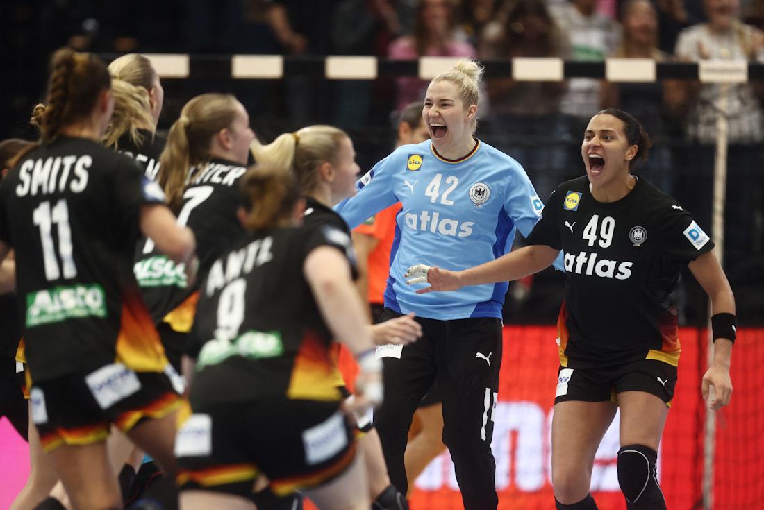 2025 12 09t175849z 1753768751 up1elc91dy0eq rtrmadp 3 handball women world championships 20251209182929