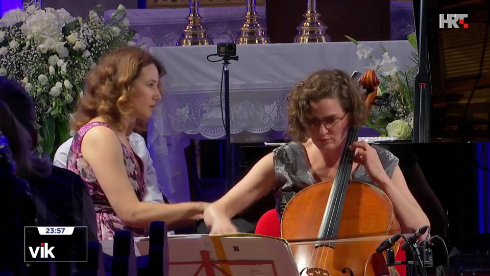 Monika Leskovar i Martina Filjak