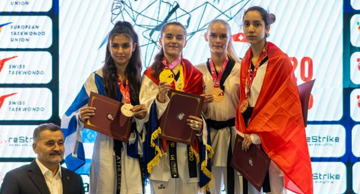 Ozana Radić na postolju