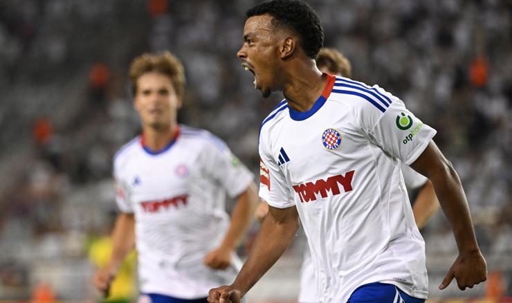 Hajduk novom igraču otisnuo krivo ime na dresu, evo što će napraviti s njim