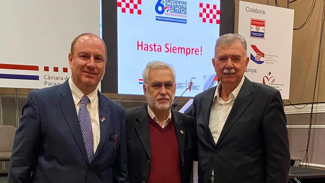 Stephen Koljatic, Gustavo Glavinich, Robert Jakubek