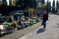 Gradsko groblje na svetkovinu Svih svetih, Foto: Sime Zelic/Pixsell