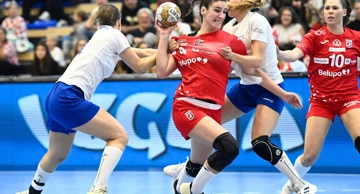 Hrvatska - Finska. Tina Barišić 