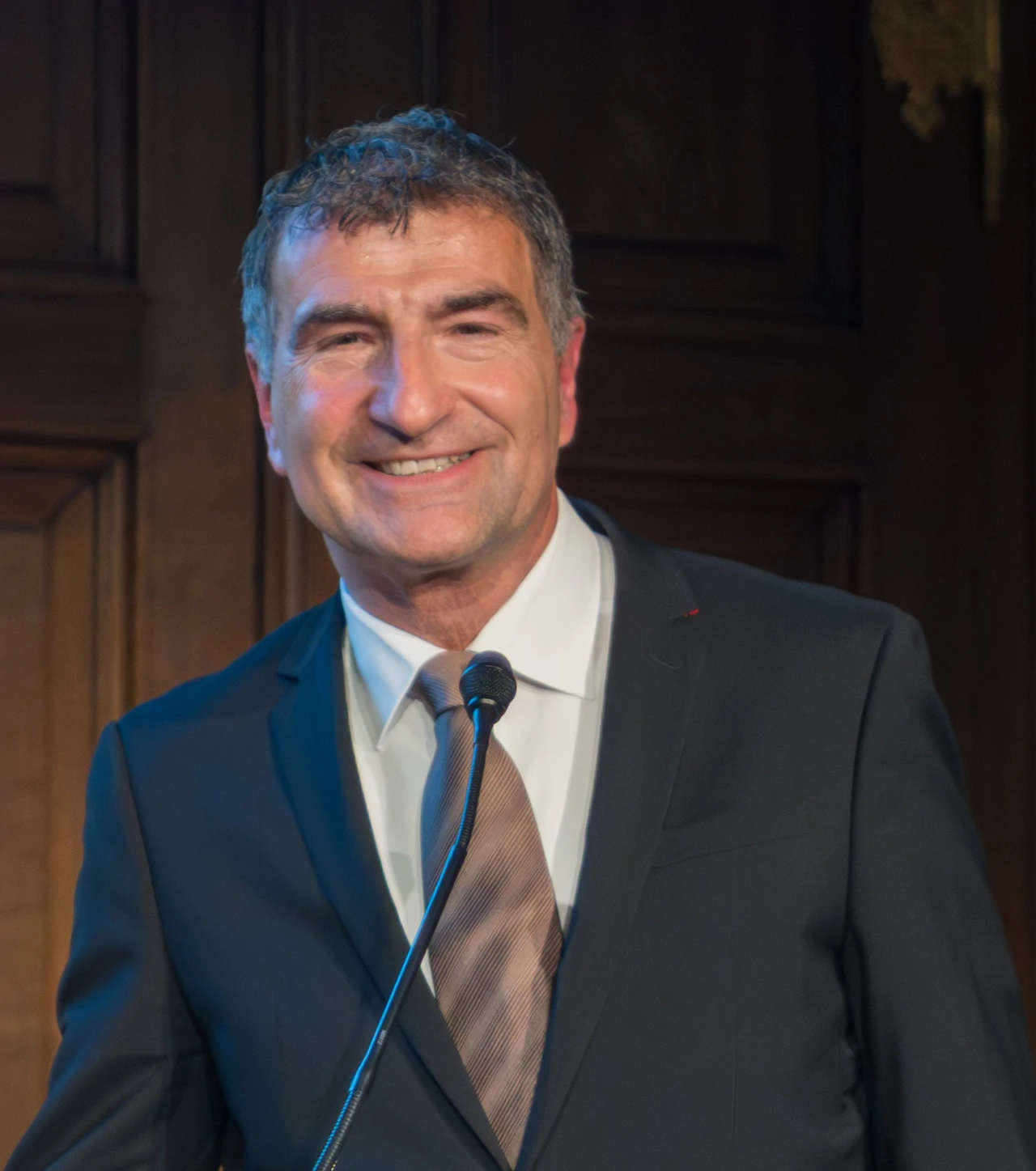 prof. dr. sc. Robert Trotić