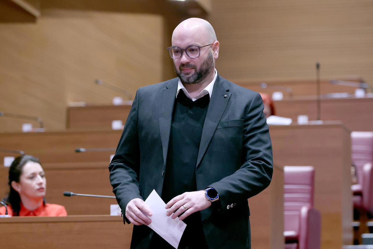 pxl 060226 145973451 20260206140422