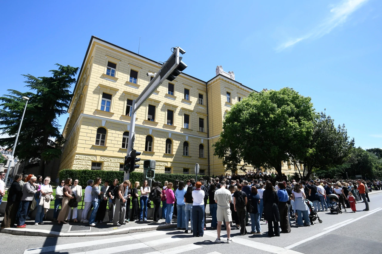 Šibenik: prosvjed "19 minuta šutnje za Luku", Foto: Niksa Stipanicev/CROPIX