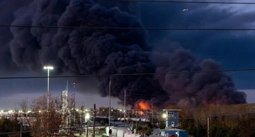 Dim nakon pada zrakoplova u Louisvilleu