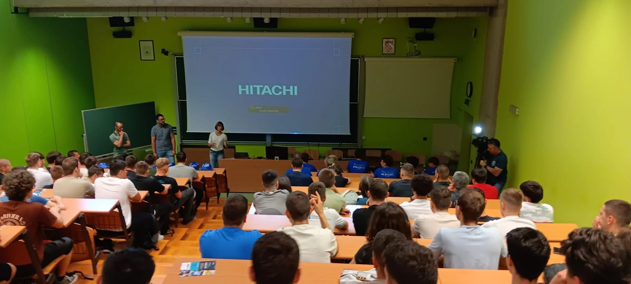 Interesa za predstavljanje nije falilo - Crobotics na Tehničkom fakultetu u Rijeci, Foto: Nenad Lučić/Radio Rijeka