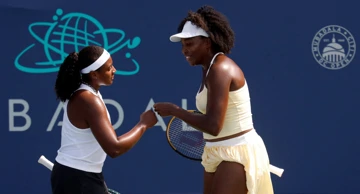 Hailey Baptiste i Venus Williams
