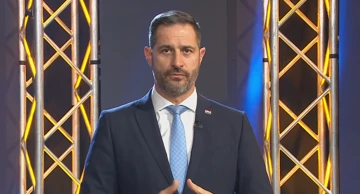 Ministar turizma i sporta Tonči Glavina