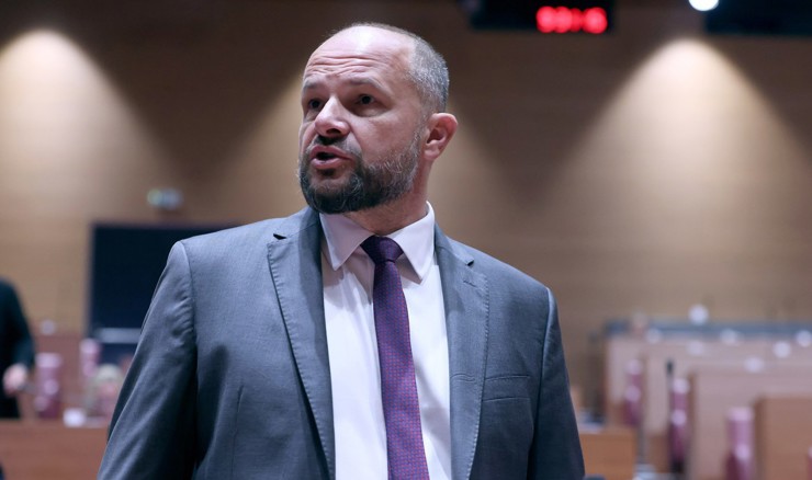 Hajdaš Dončić: Gospić je samo povod za opoziv, uzrok je rasap institucija