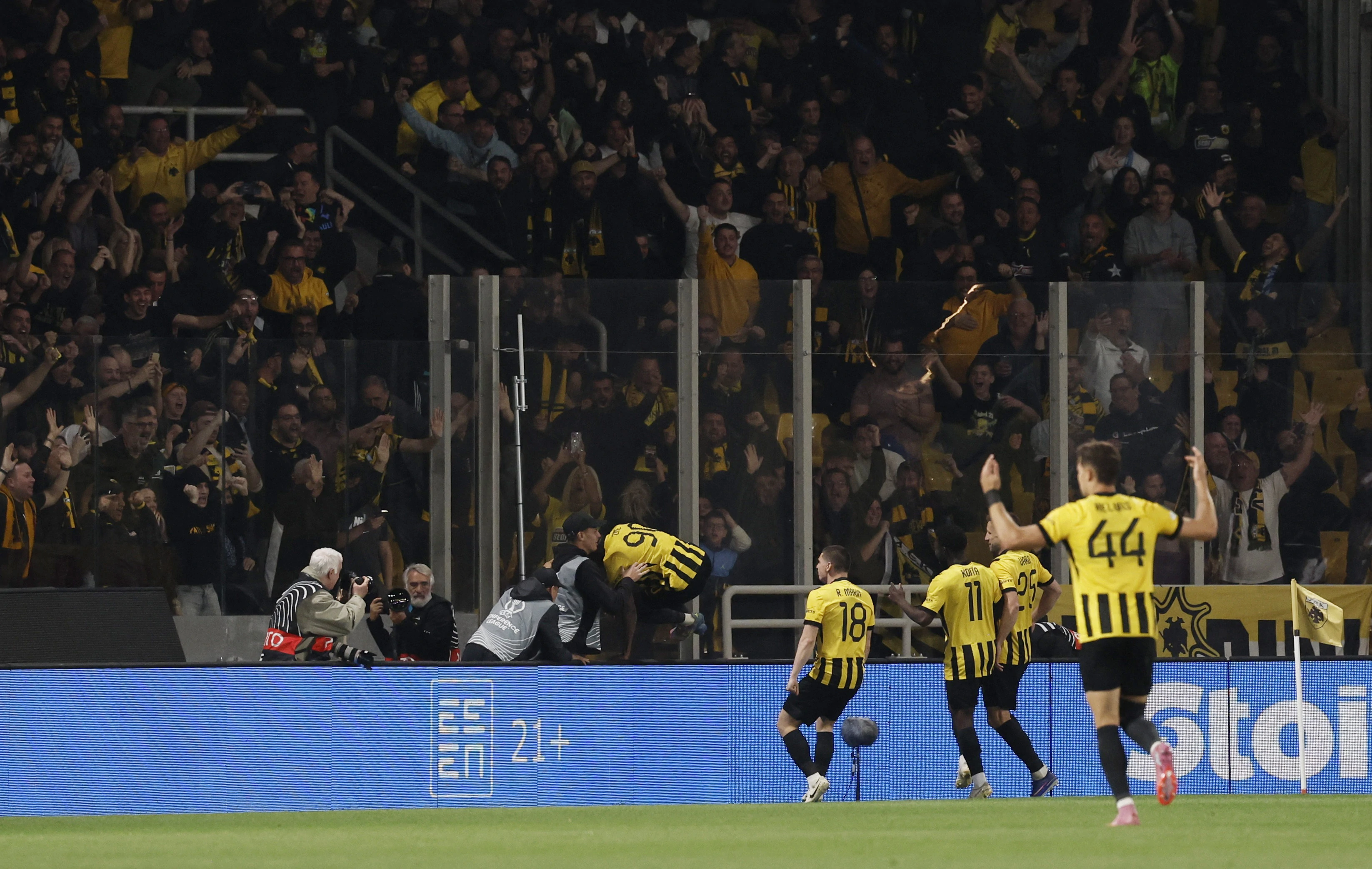 AEK osigurao naslov grčkog prvaka, Jagušić nastupio