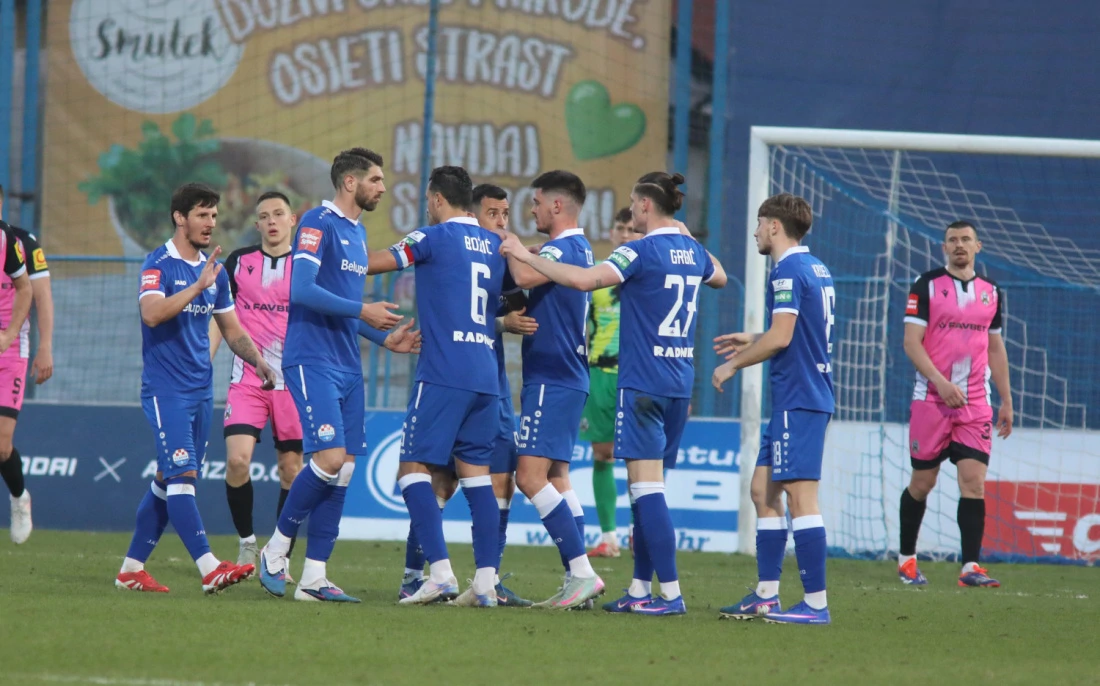 Slavlje igrača Slaven Belupa, Foto: Željko Hajdinjak/CROPIX