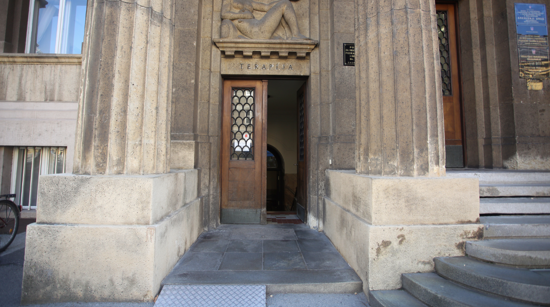 Poliklinika za fizikalnu medicinu i rehabilitaciju u Mihanovićevoj ulici u Zagrebu