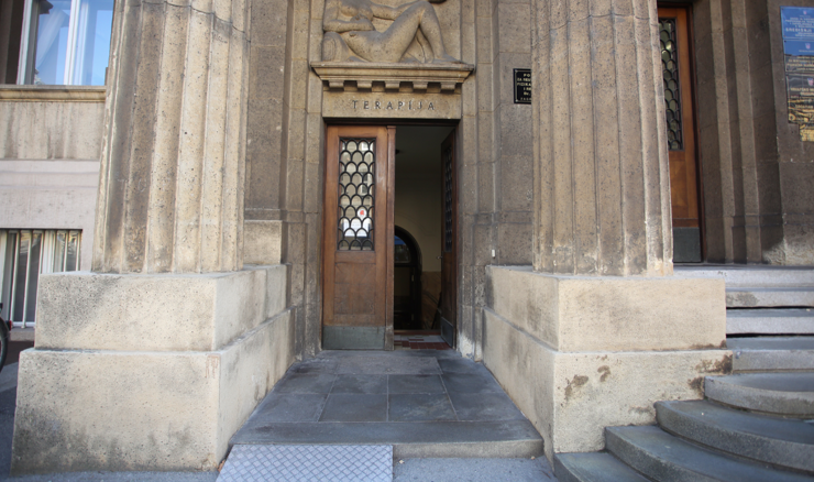 Poliklinika za fizikalnu medicinu i rehabilitaciju u Mihanovićevoj ulici u Zagrebu