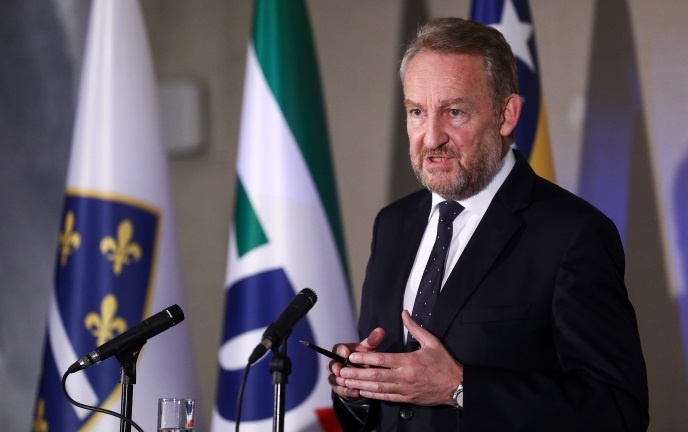 HRT: Političari iz RS najavili bojkot vlasti BiH - Vimarsana News