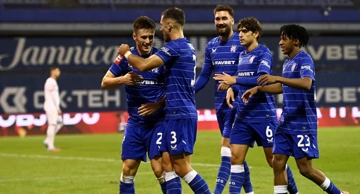 Slavlje igrača Dinama nakon pobjede protiv Slaven Belupa