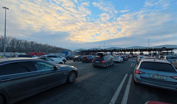 Kamioni na ulaz iz Srbije u Hrvatsku čekaju i šest sati, sustav EES usporava promet