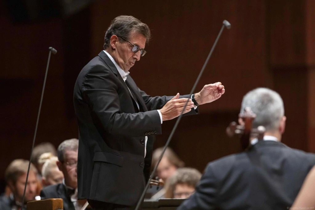 Četvrtak, 9. travnja na Trećem, Foto: Ivan Krpan i Simfonijski orkestar HRT-a pod ravnanjem Pascala Rophéa - KD V. Lisinski, prijenos /HRT