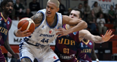 Cibona - JDA Dijon. Kamaka Hepa i Axel Julien