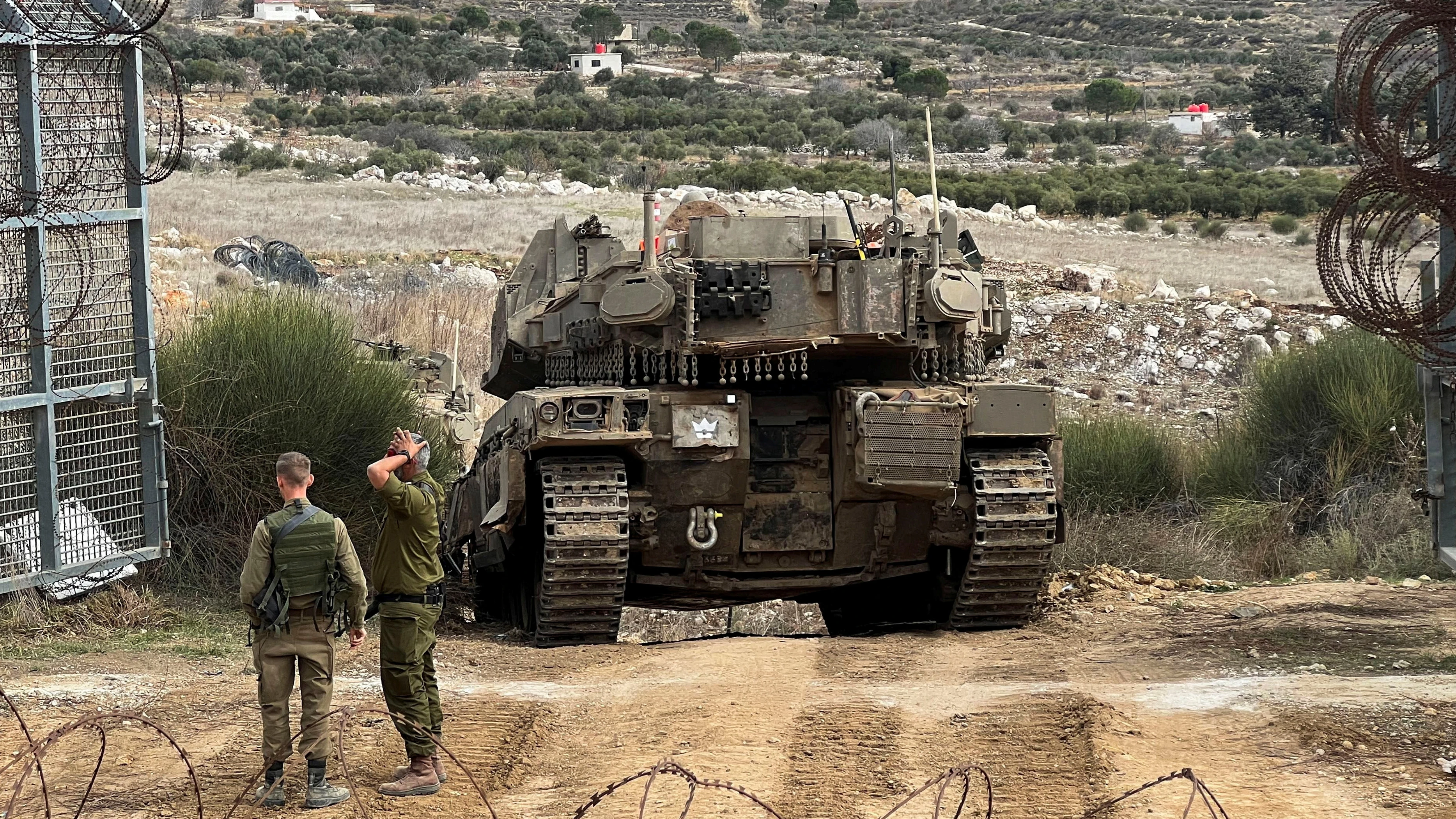 U Siriji žestok sukob s Kurdima, izraelska vojska na 25 km od Damaska