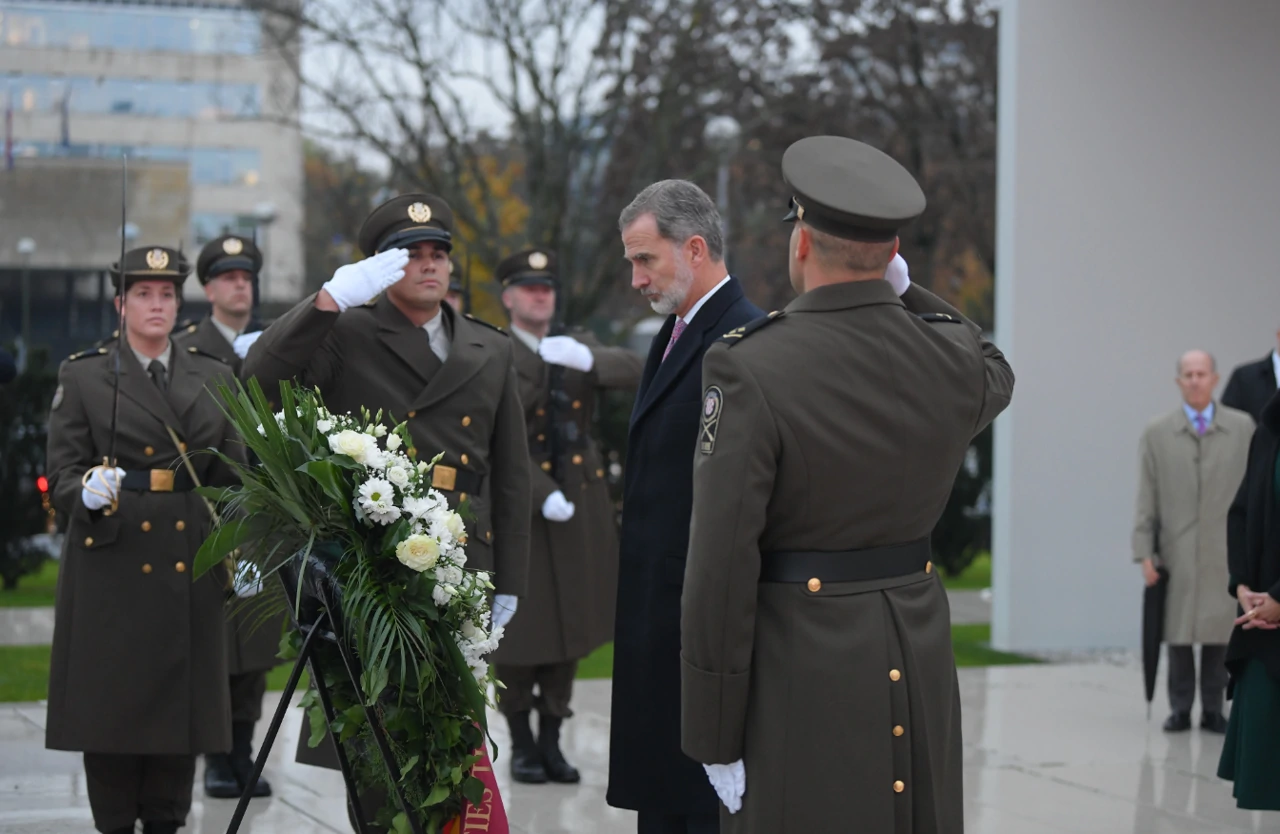 Španjolski kralj Filip VI. položio vijence kod Spomenika domovine, Foto: Josip Regovic/PIXSELL
