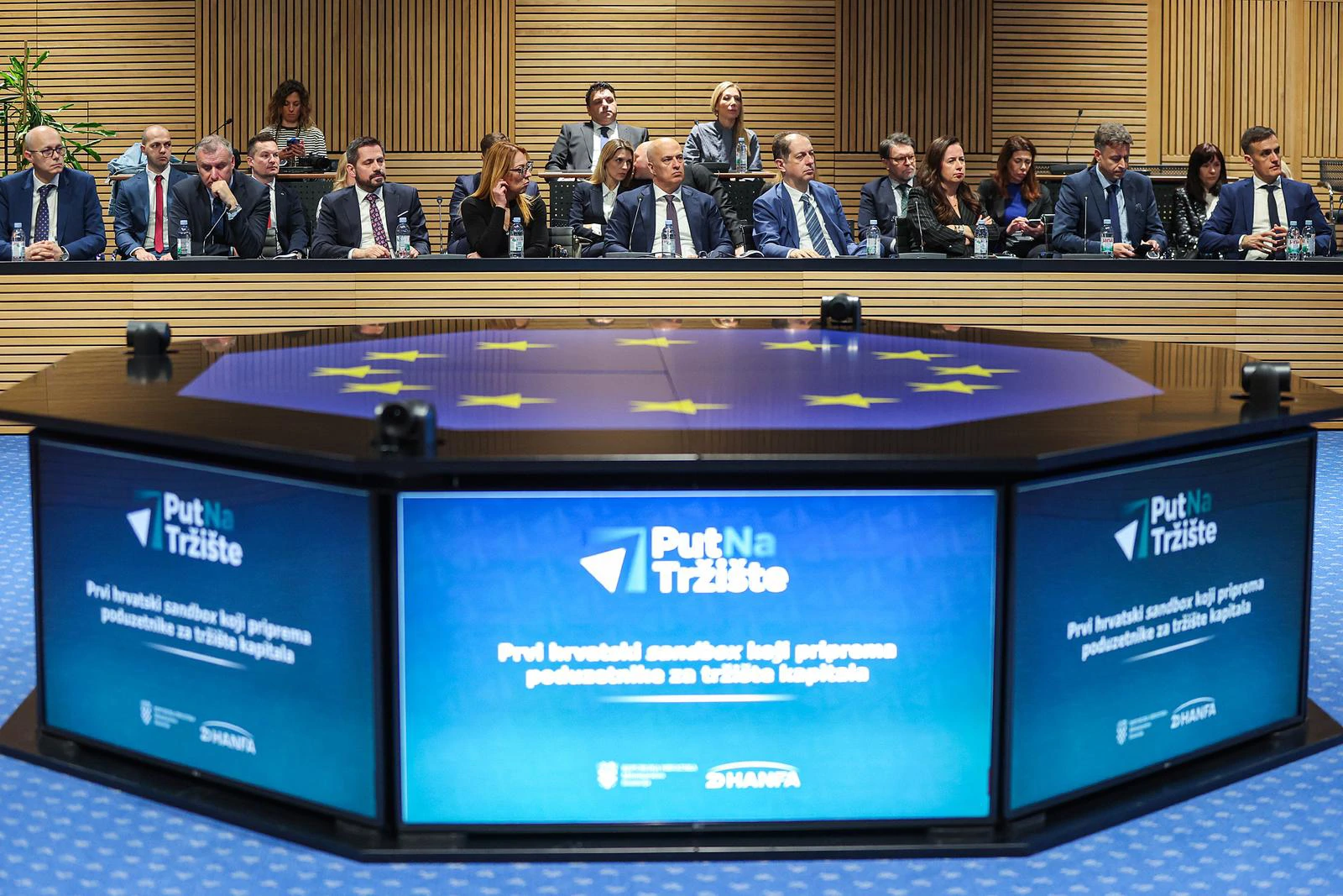 Hanfa i Ministarstvo financija predstavili program 