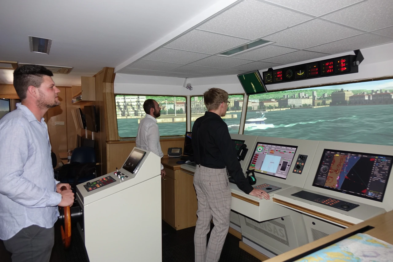 Navigacijski simlator