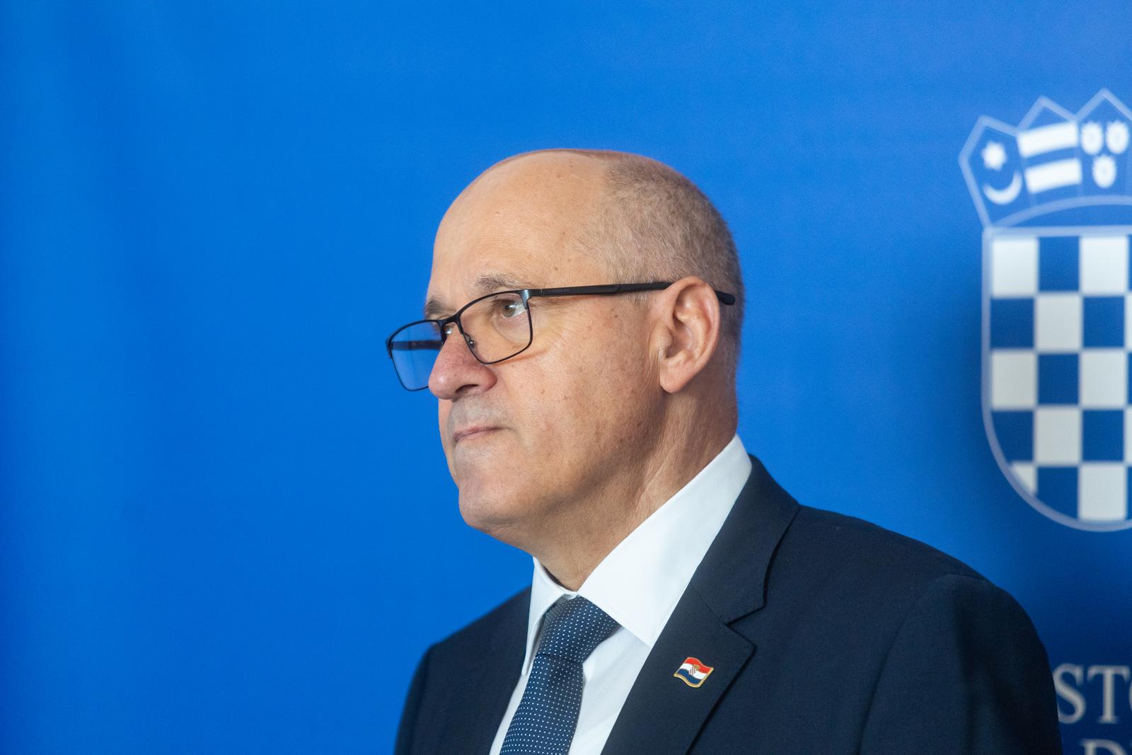 Bačić: Der Staat wird bis 2030 rund 9.000 Wohnungen zum Verkauf und zur Miete bauen 1 pxl 310725 136175641 20250731114533