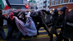 Kratki sukob policije i propalestinskih prosvjednika