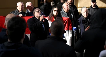 Prosvjed Authtone - Hrvatske stranke prava ispred Srpskog narodnog vijeća 