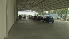 U Virovitici prvi "drive-in" punkt za cijepljenje, Foto: Dnevnik/HRT