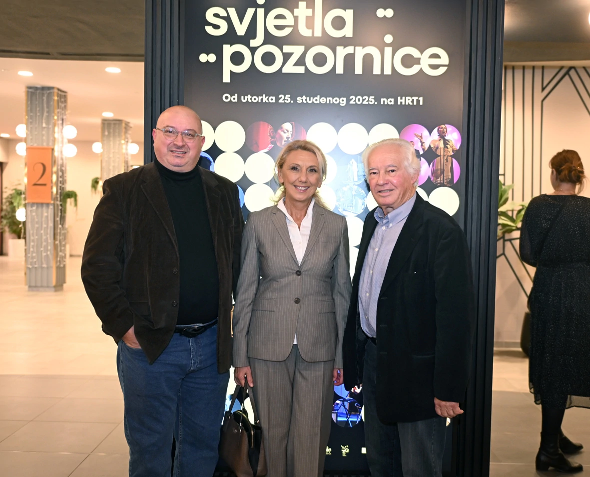 Premijera serijala "Svjetla pozornice"