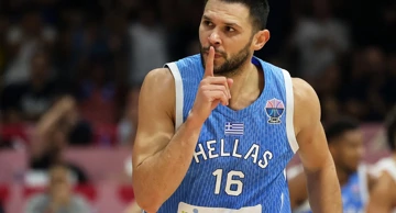 Kostas Papanikolau