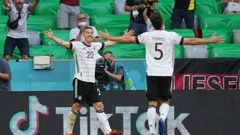 Robin Gosens, Mats Hummels