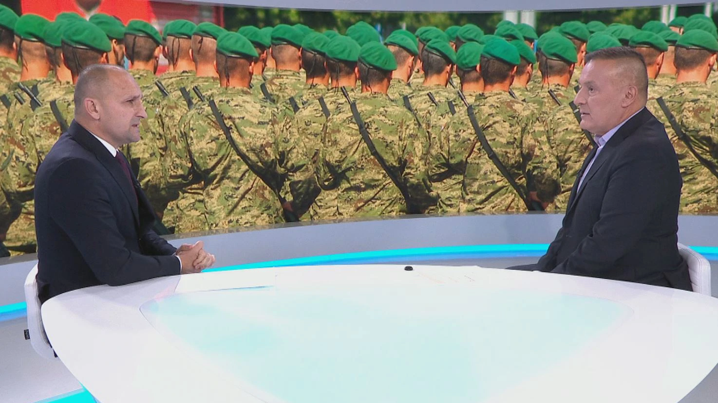 Anušić za HTV: Ne postoji mogućnost da hrvatski časnici odu u Ukrajinu