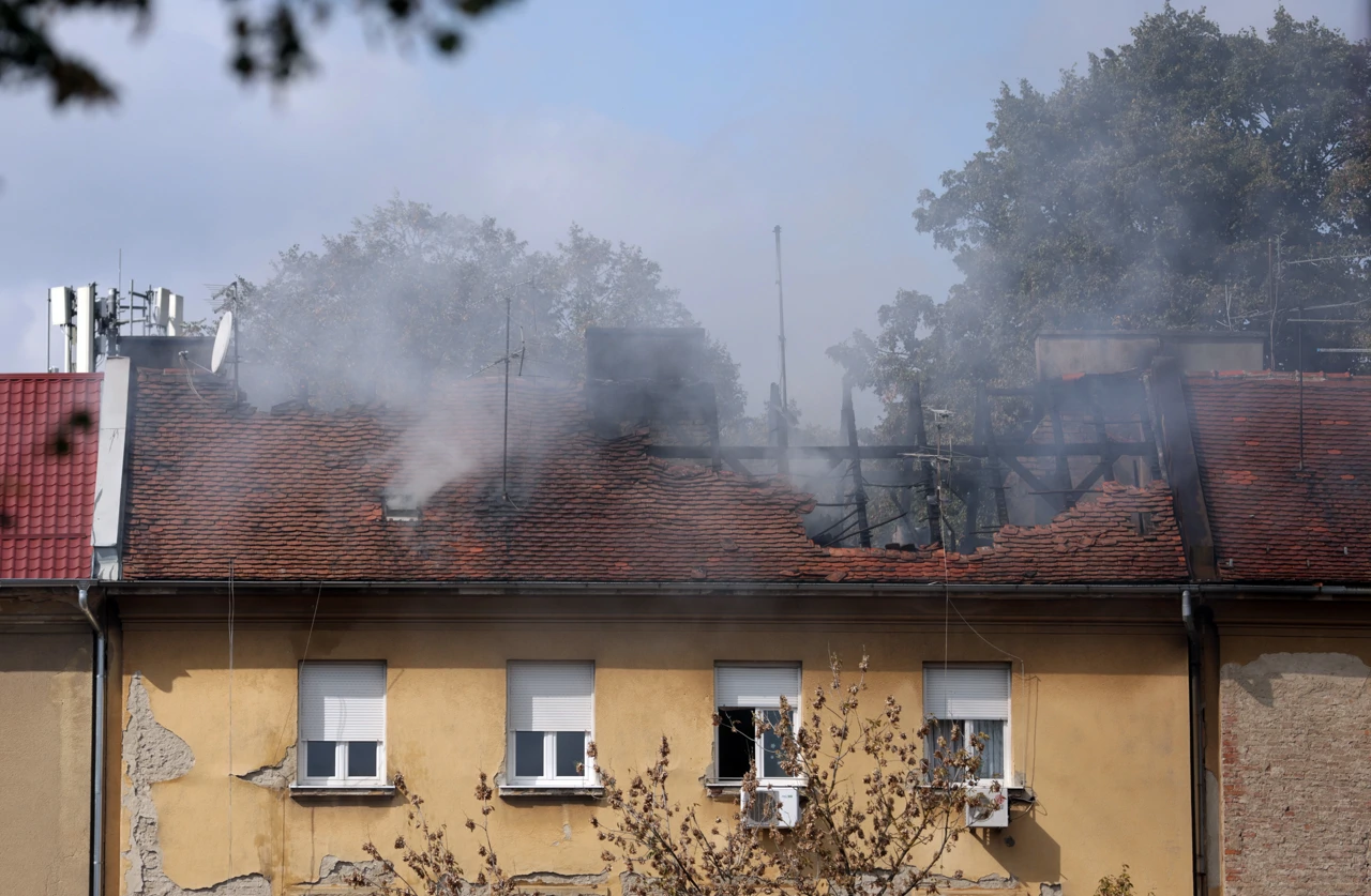 Gorjela zgrada u Zagrebu, Foto: Luka Stanzl/Pixsell