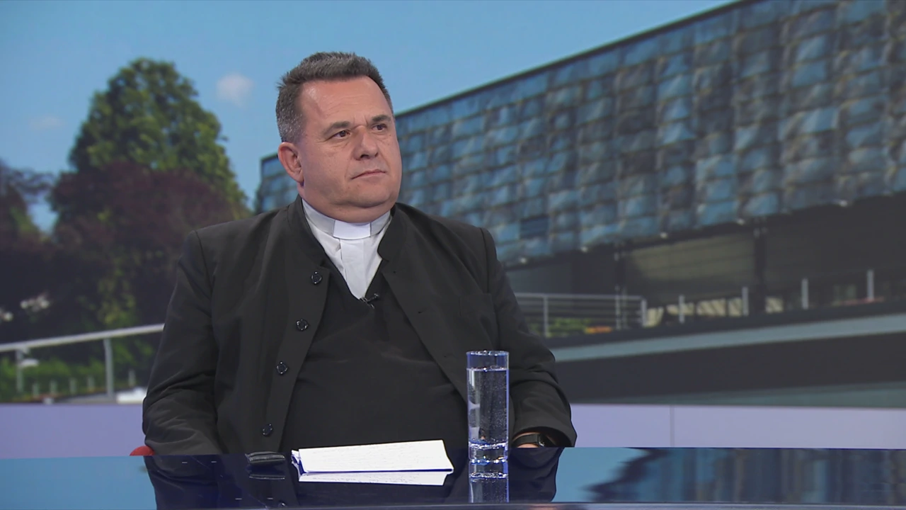 Vladimir Dugalić, tajnik komisije HBK Iustitia et Pax, Foto: HTV/HRT