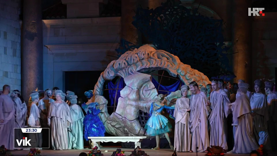 Carmina Burana na Peristilu