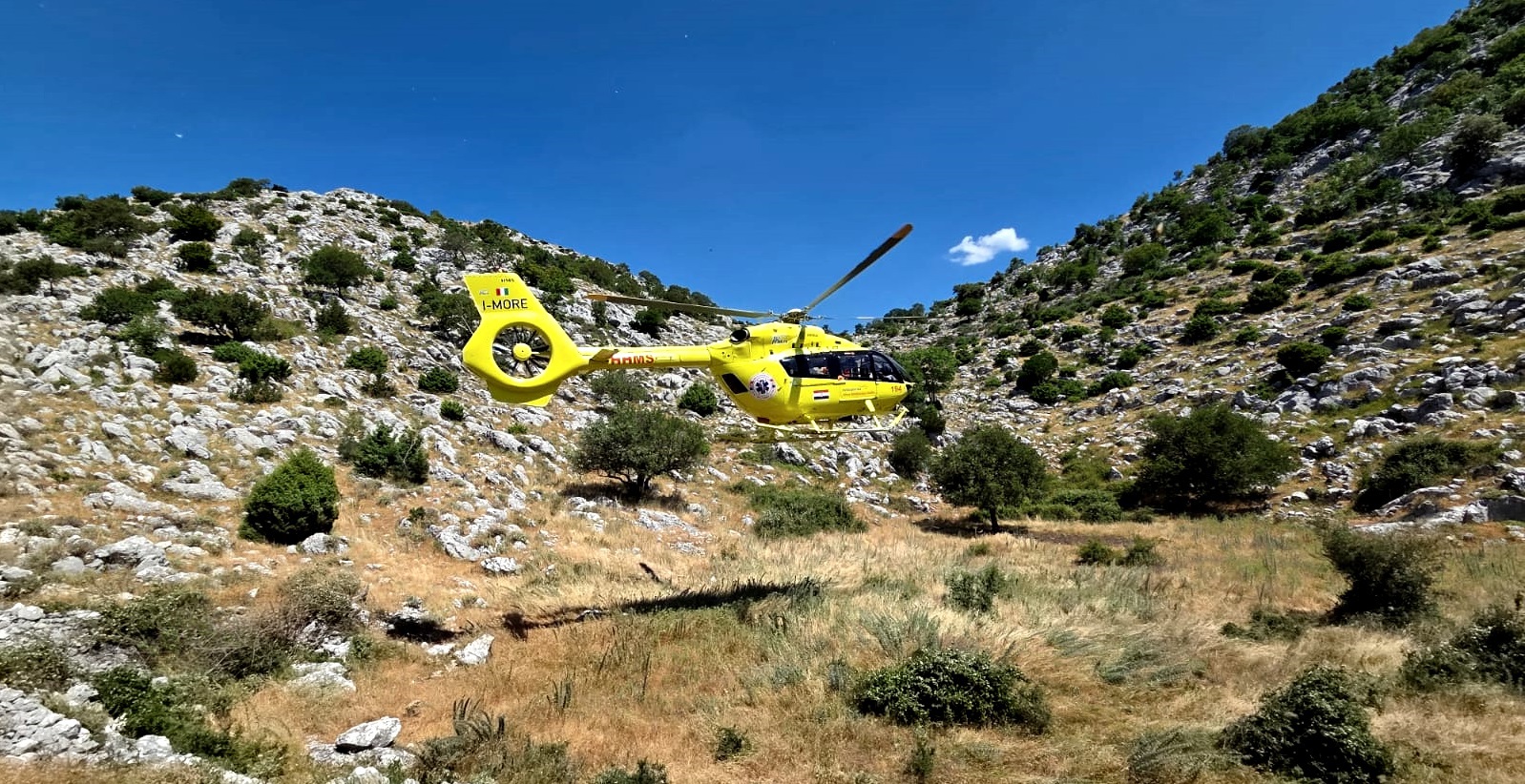 Patient mit Oberschenkelbruch aus Biokovo gerettet 2 hhms biokovo 4 20250630125137