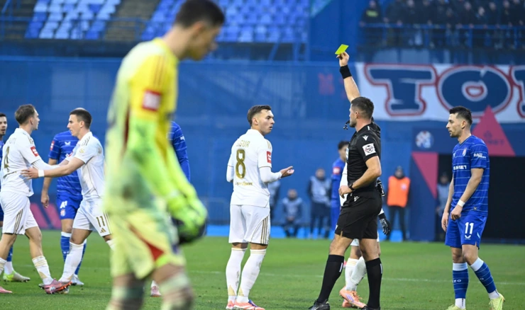 Dvoboj Dinama i Hajduka u 16. kolu SHNL-a