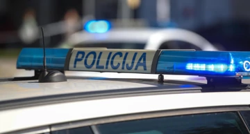 Policija