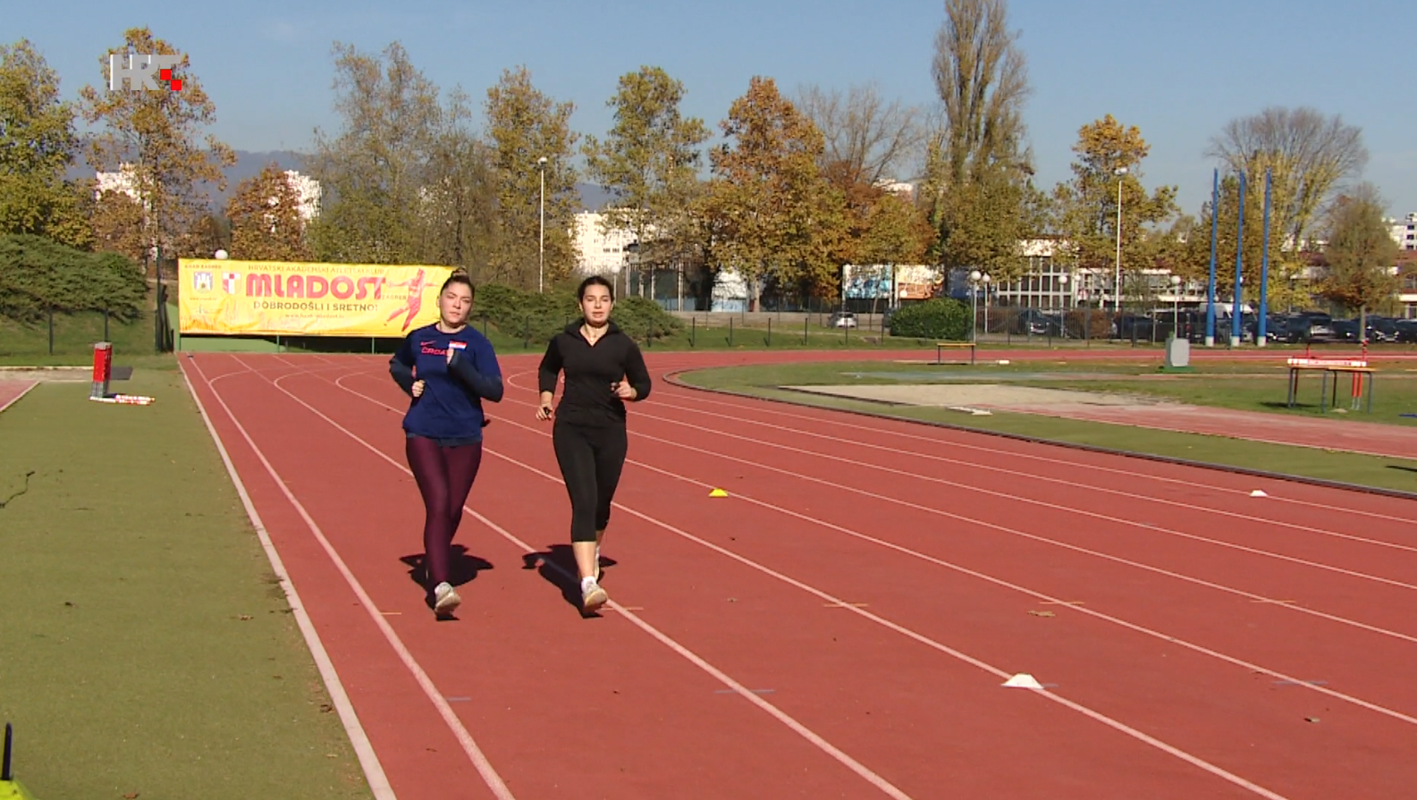 Dok drugi scrollaju, one bacaju kladivo: priča o Lani i Luciji