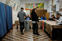 Mađari na biralištima, Foto: Elisabeth Mandl/Reuters