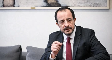  Nikos Christodoulides 